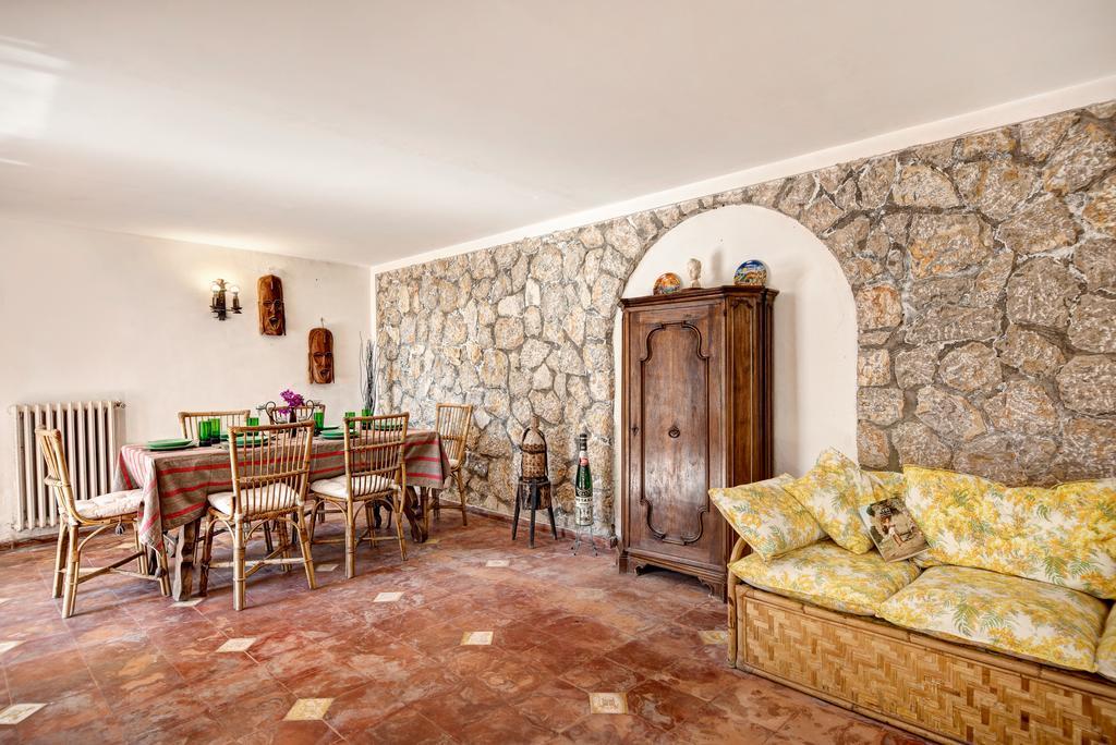 Villa Goldfinger Capri Exteriör bild